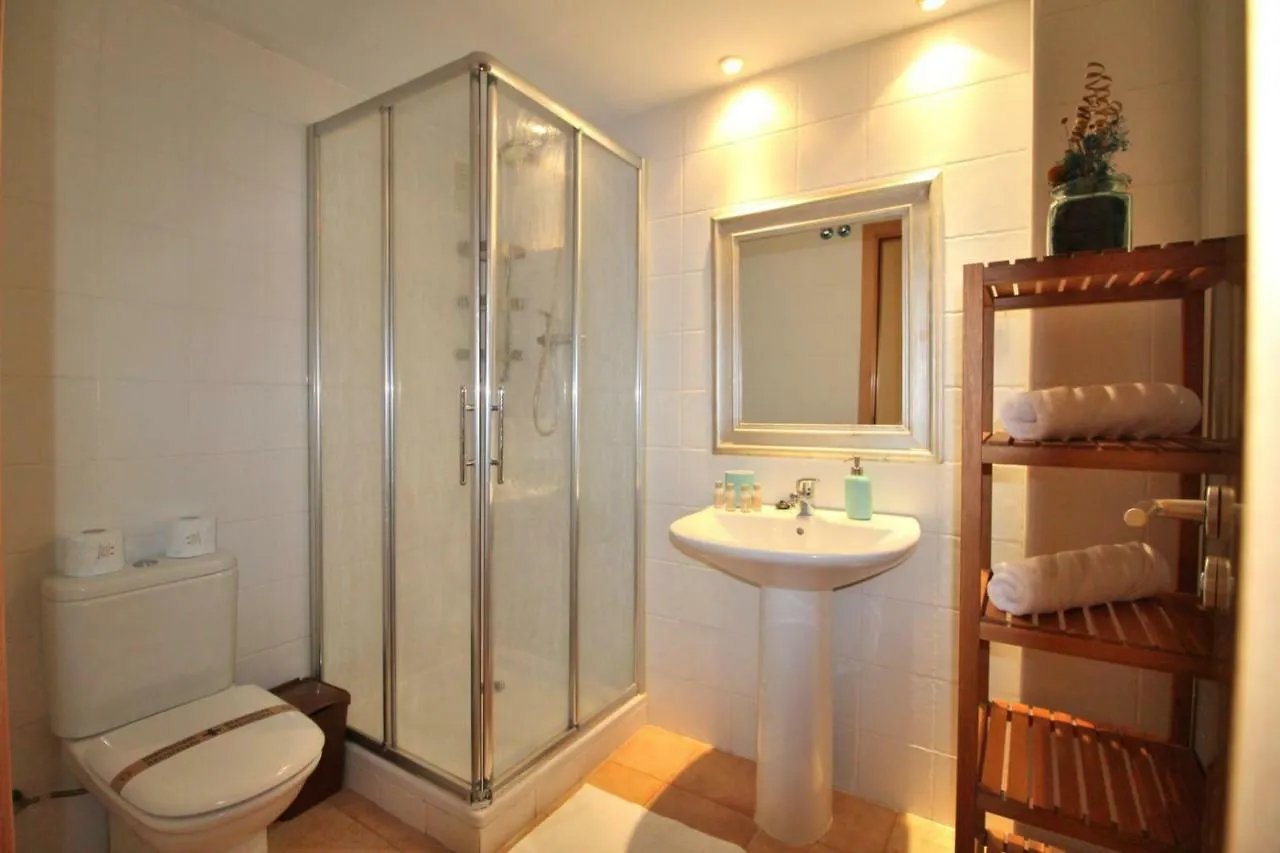 Apartment Al07 Apartamento A 300 Metros De La Playa De Fenals Lloret de Mar